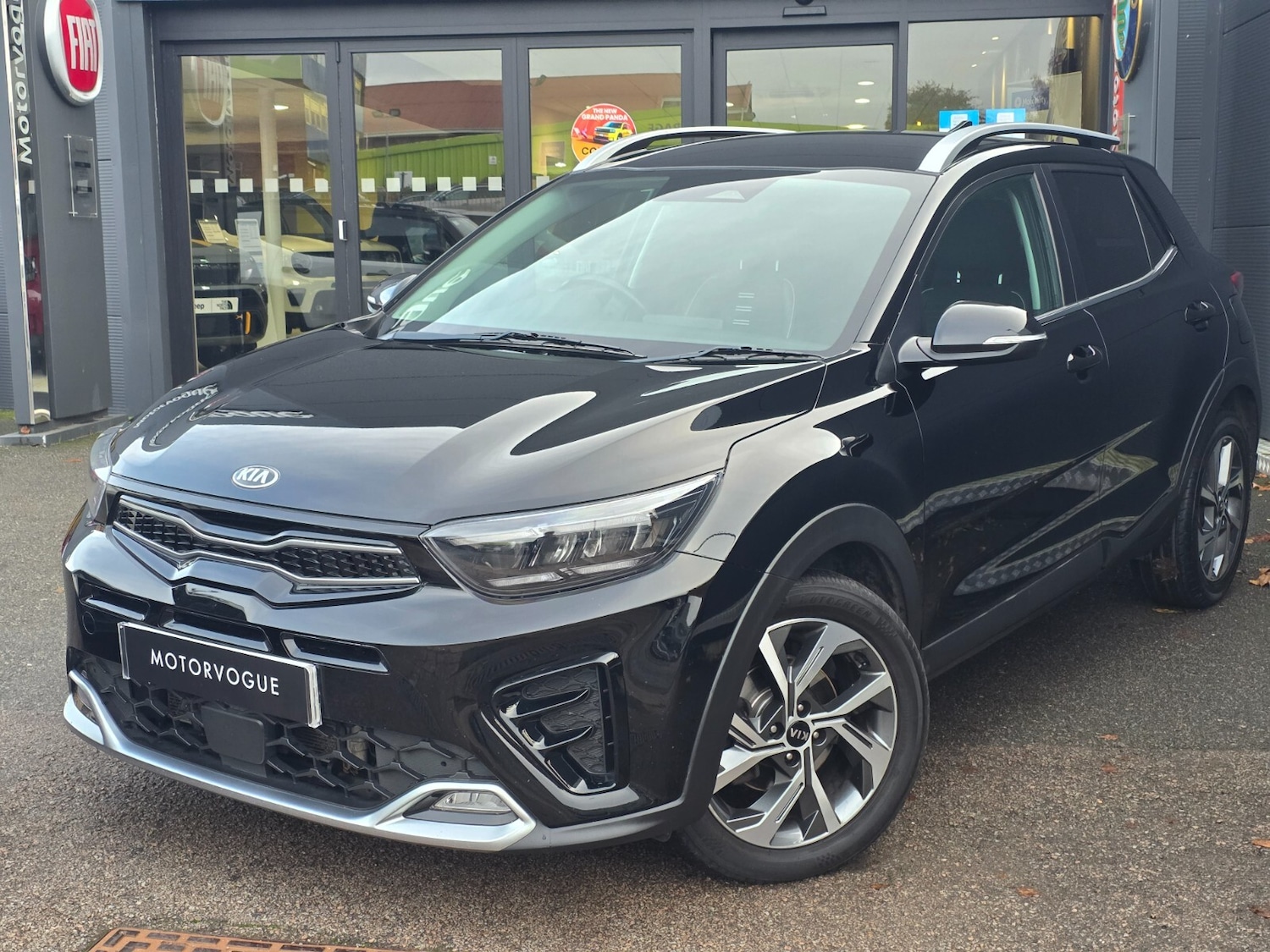 Used Kia Stonic 2021 for sale - 76556852: Photo 4