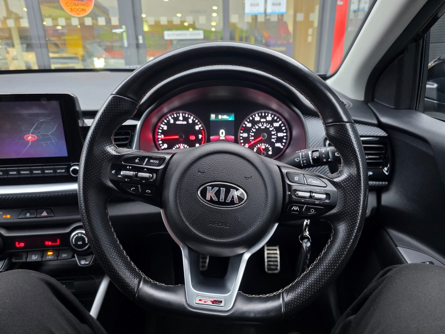 Used Kia Stonic 2021 for sale - 76556852: Photo 42