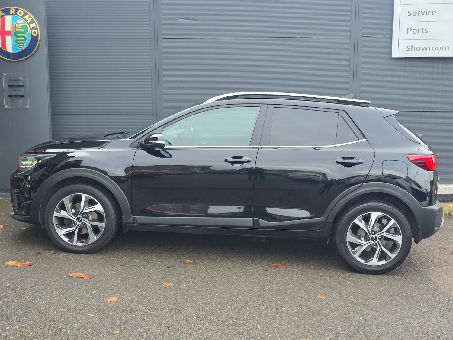 Used Kia Stonic 2021 for sale - 76556852: Photo 5