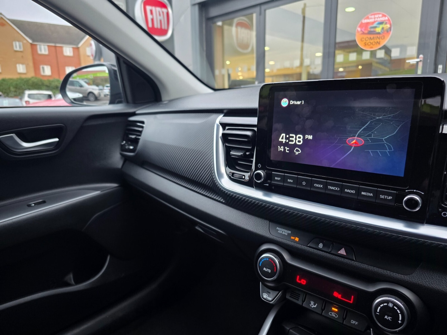 Used Kia Stonic 2021 for sale - 76556852: Photo 56