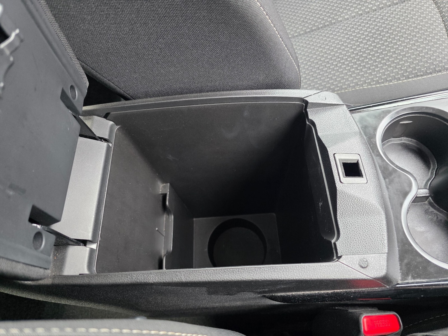 Used Renault Kadjar 2017 for sale - 77725958: Photo 61