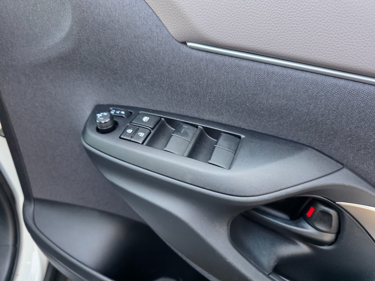 Used Toyota Yaris Cross 2023 for sale - 76868290: Photo 36