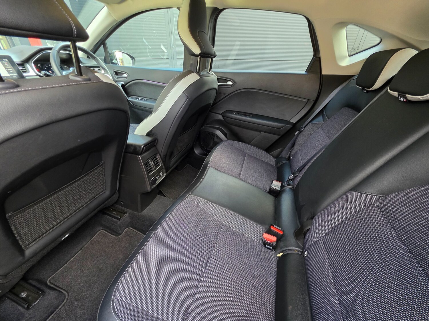 Vehicle 27