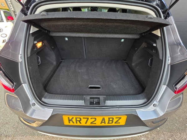 Used Renault Captur 2023 for sale - 75660382: Photo 31