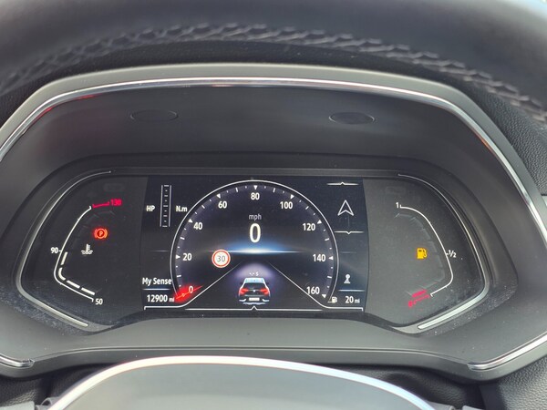 Used Renault Captur 2023 for sale - 75660382: Photo 37