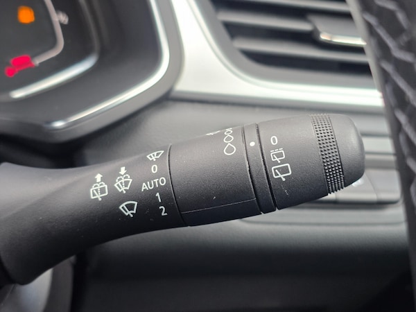 Used Renault Captur 2023 for sale - 75660382: Photo 40