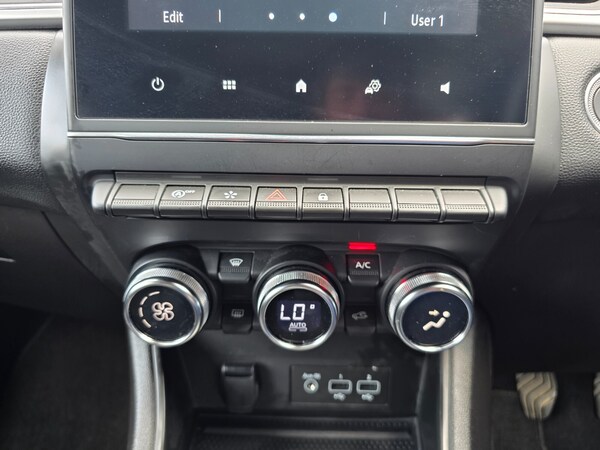 Used Renault Captur 2023 for sale - 75660382: Photo 49