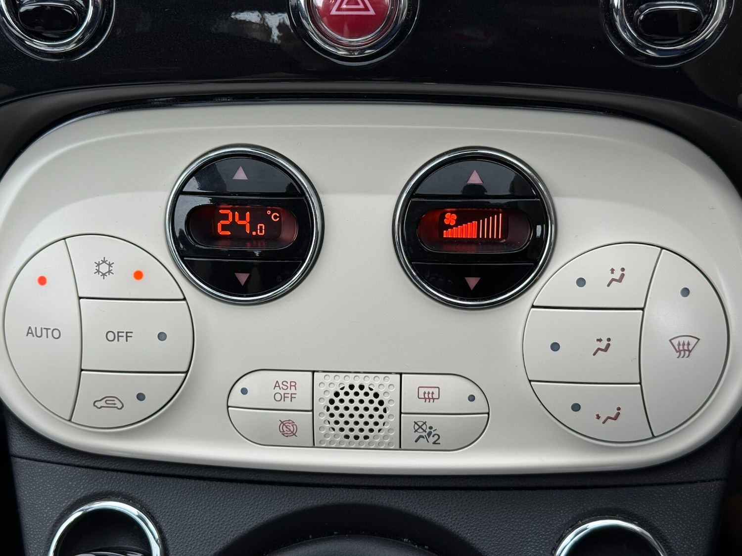 Used Fiat 500 2023 for sale - 77157976: Photo 29