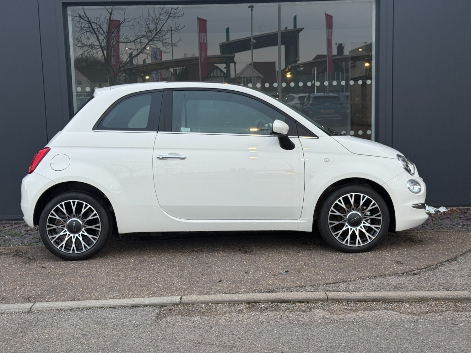 Used Fiat 500 2024 for sale - 76869093: Photo 5