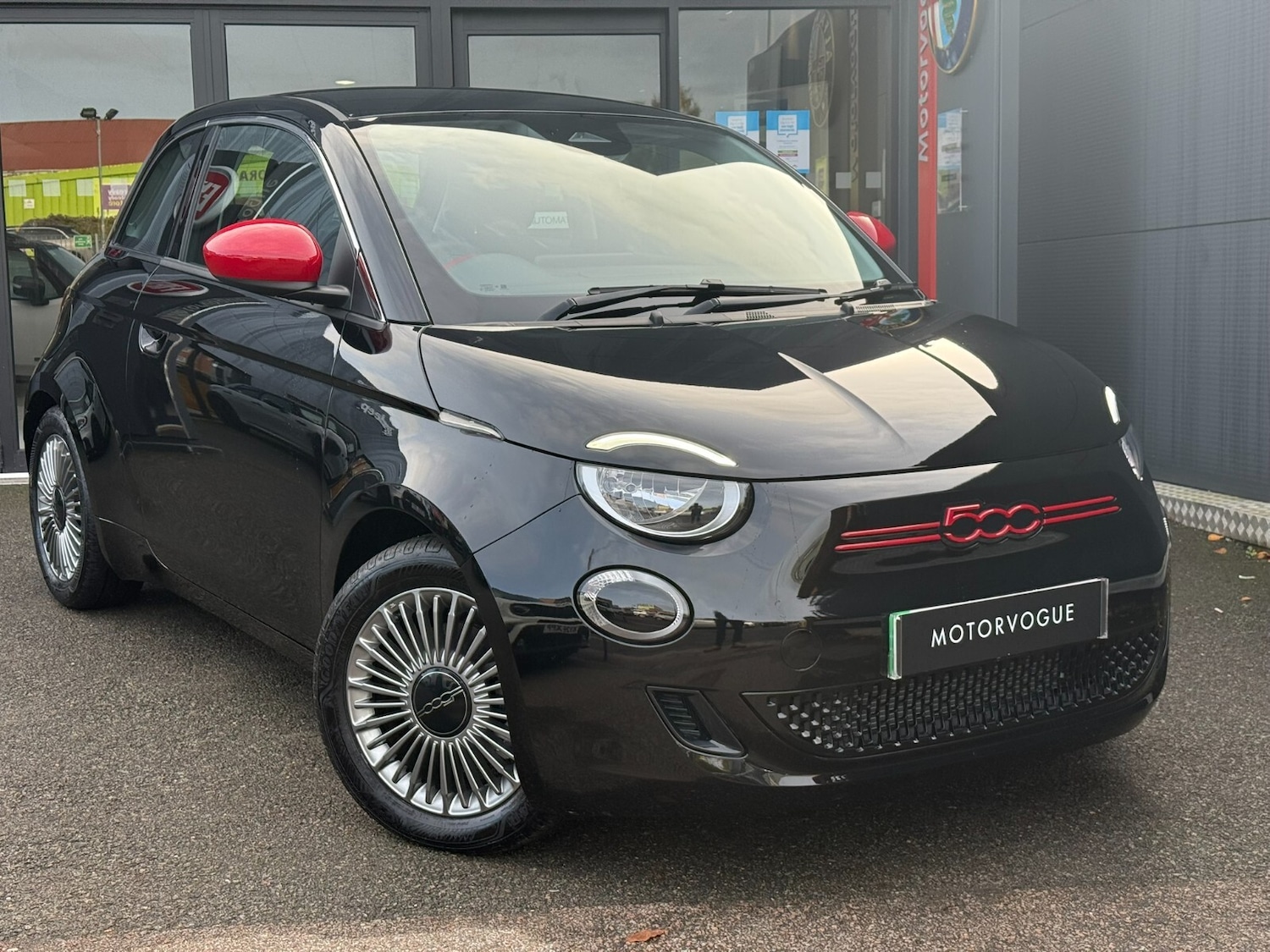 Used Fiat 500 2024 for sale - 76869099: Photo 1