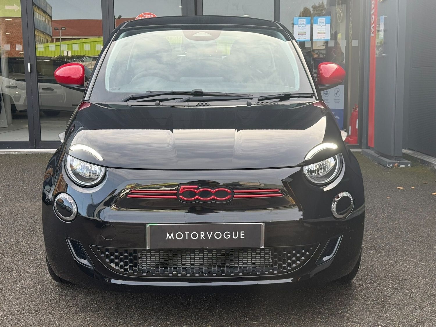 Used Fiat 500 2024 for sale - 76869099: Photo 2