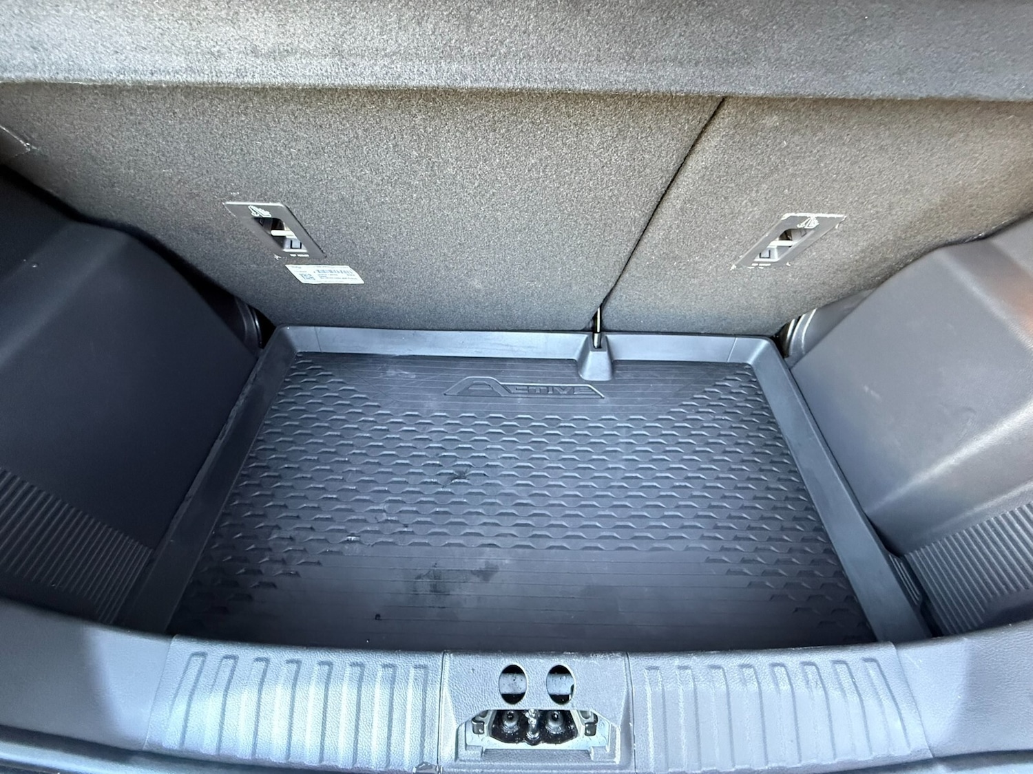 Used Ford Ka+ 2018 for sale - 76872987: Photo 29