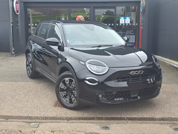 Used Fiat 600 2025 for sale - 76241769: Photo 1