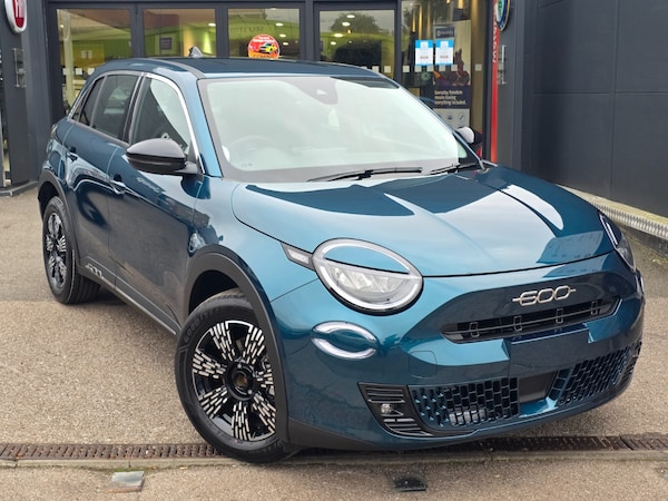 Used Fiat 600 2025 for sale - 76241498: Photo 1