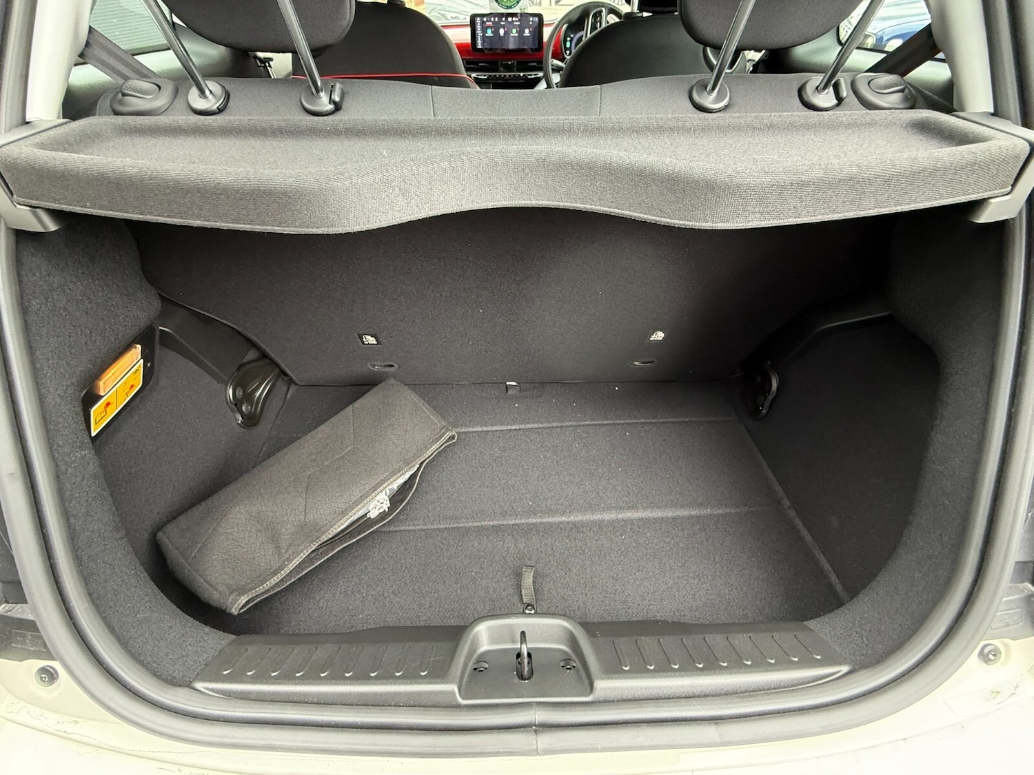 Used Fiat 500 2024 for sale - 76515047: Photo 11