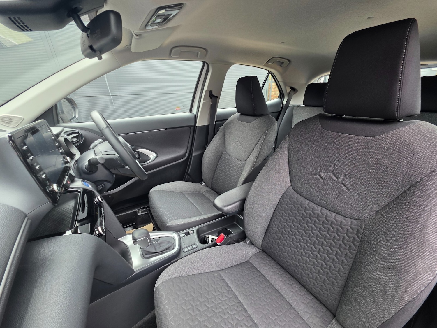 Used Toyota Yaris Cross 2026 for sale - 78074396: Photo 21