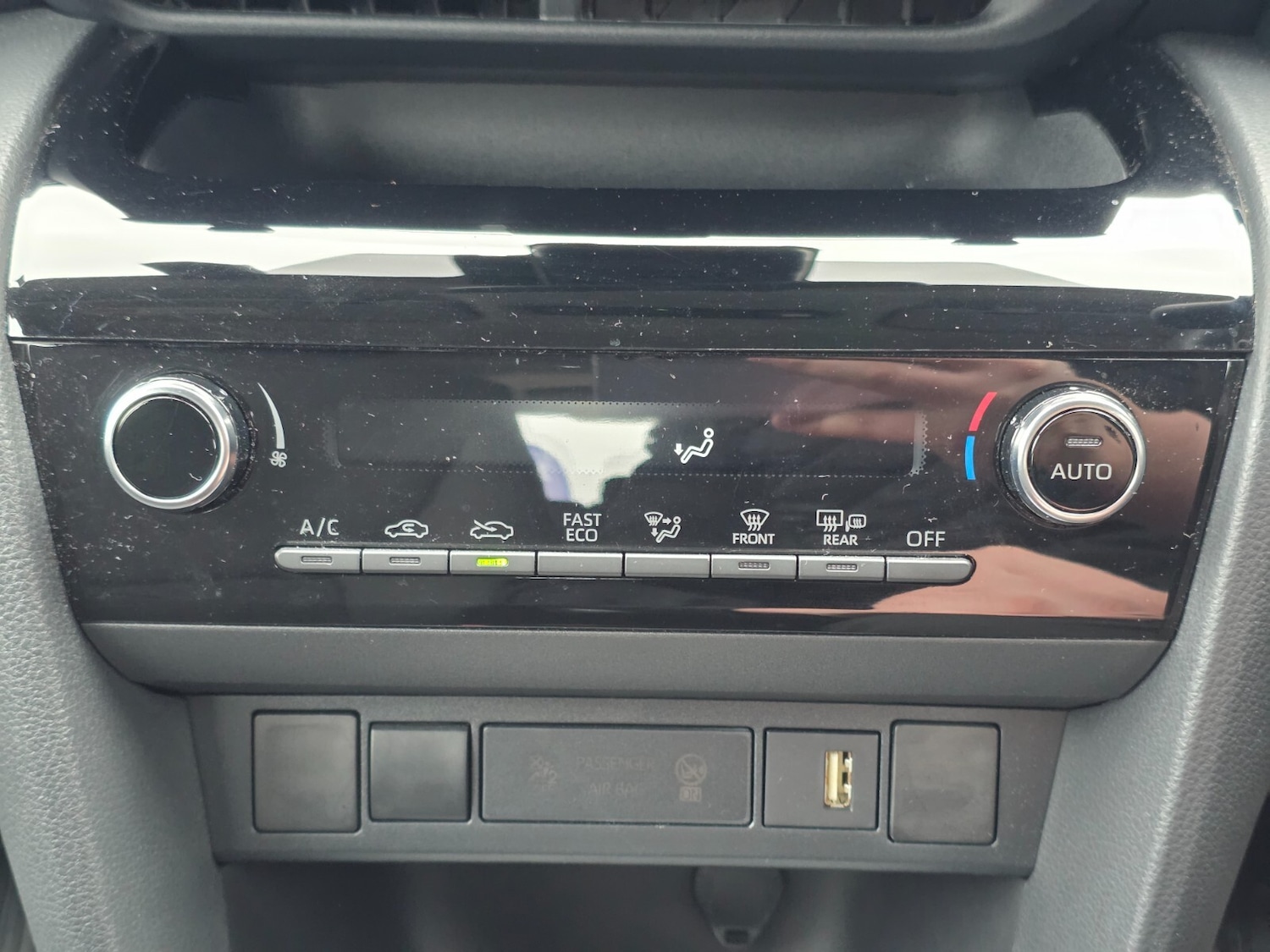 Used Toyota Yaris Cross 2026 for sale - 78074396: Photo 48