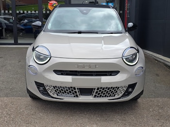 Used Fiat 600 undefined for sale - 76276712: Photo