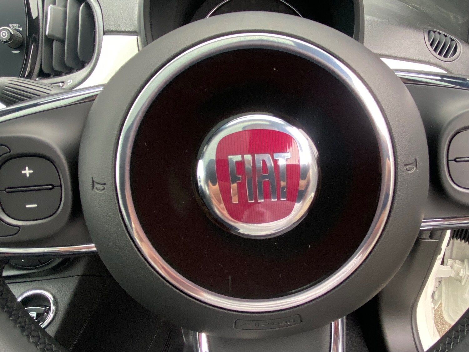 Used Fiat 500 2024 for sale - 76868792: Photo 43