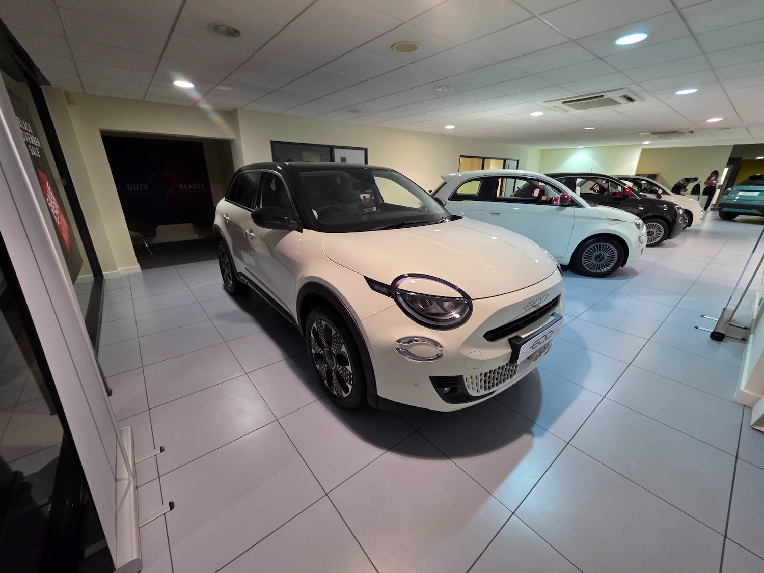 Used Fiat 600 2025 for sale - 76630130: Photo 2