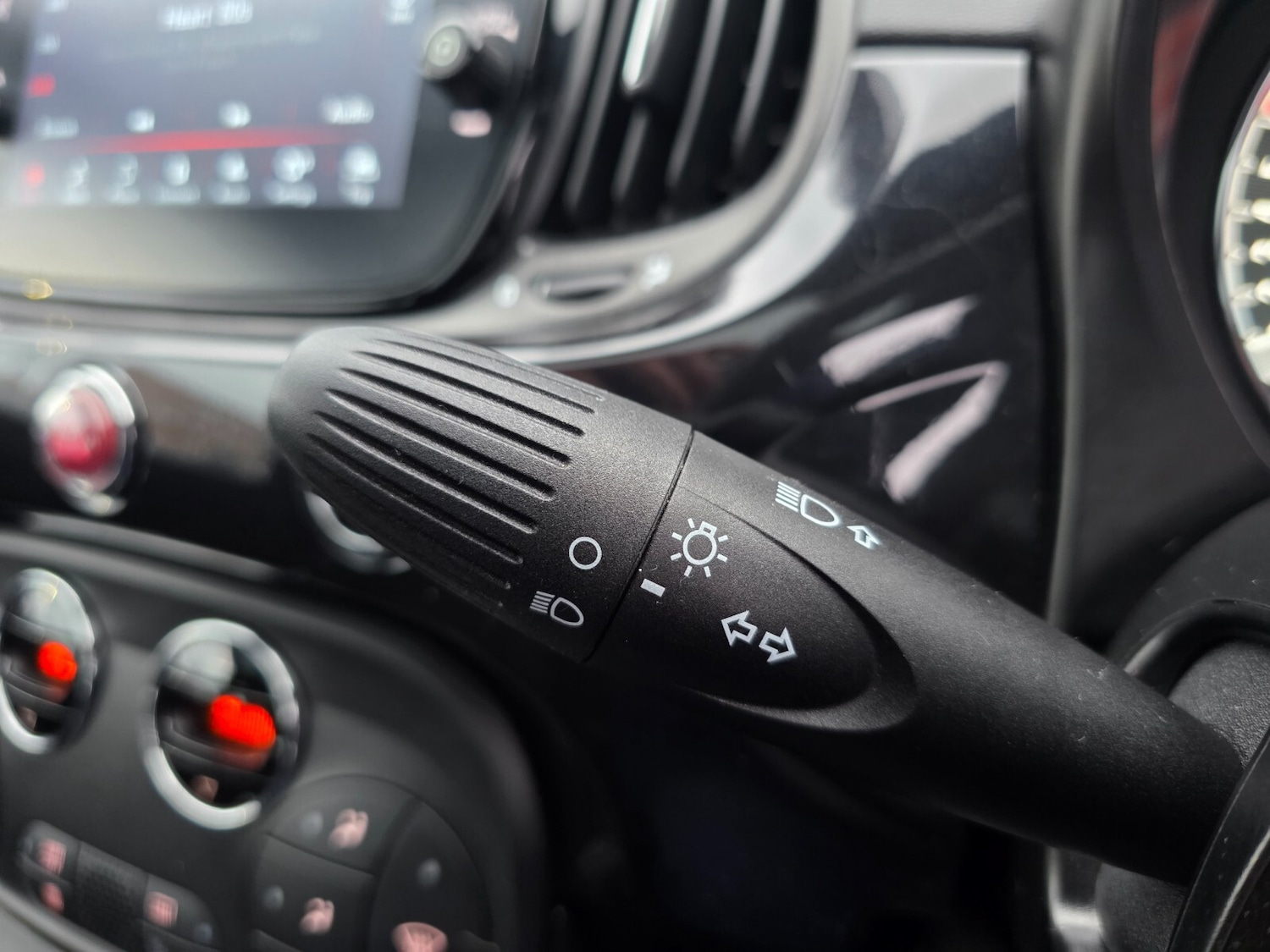 Used Fiat 500 2024 for sale - 76907883: Photo 34