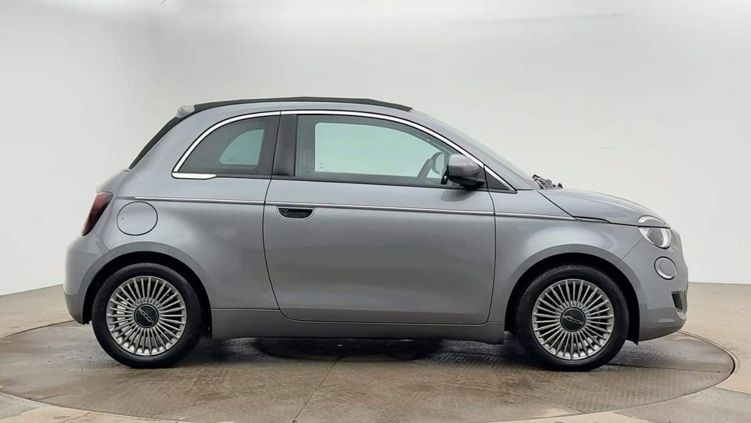 Used Fiat 500 2023 for sale - 78008990: Photo 4