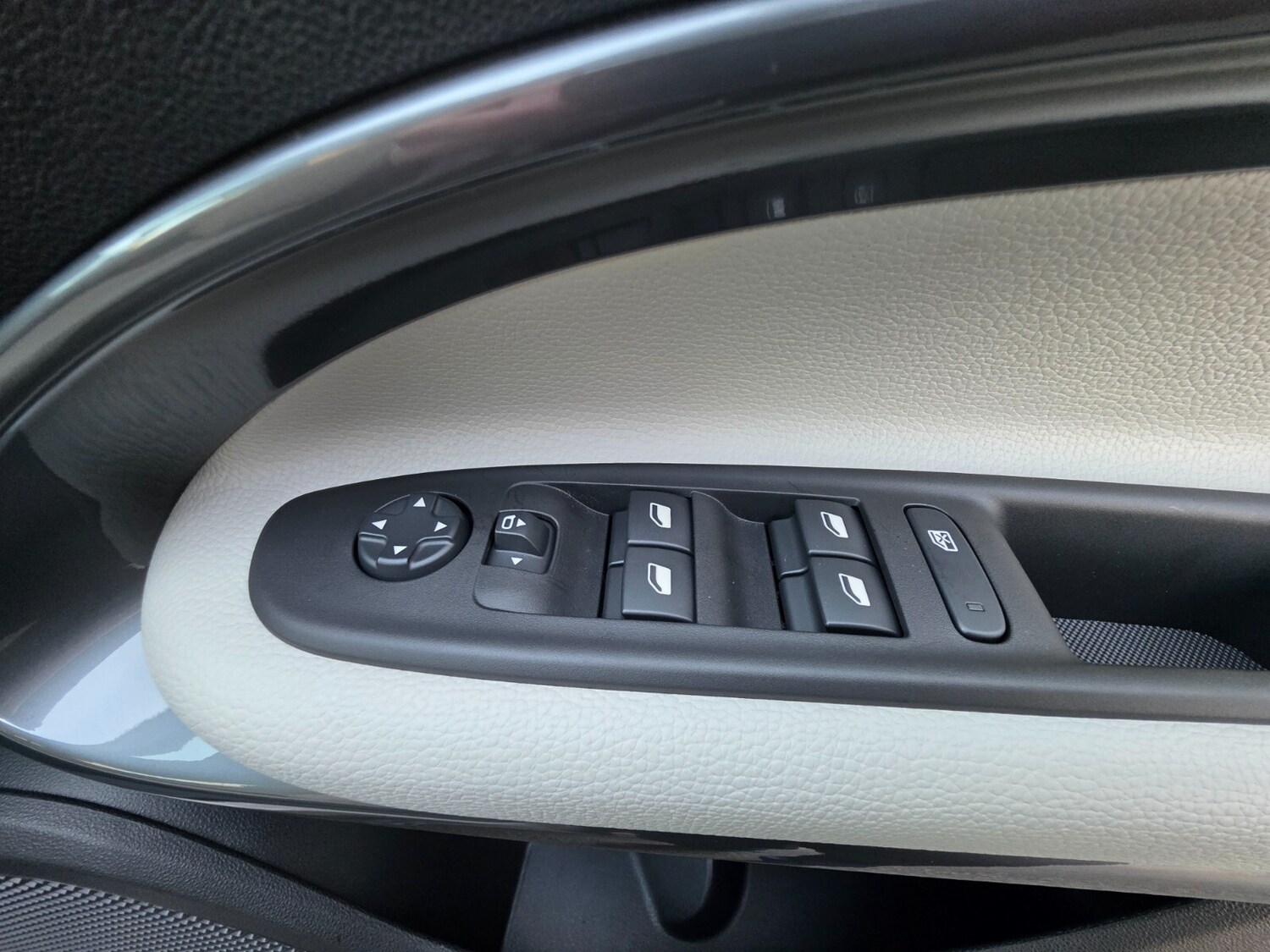 Used Fiat 600 2025 for sale - 76894639: Photo 38