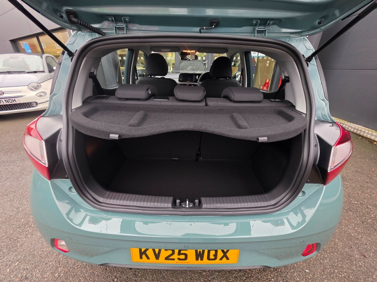 Used Hyundai i10 2025 for sale - 76869899: Photo 32