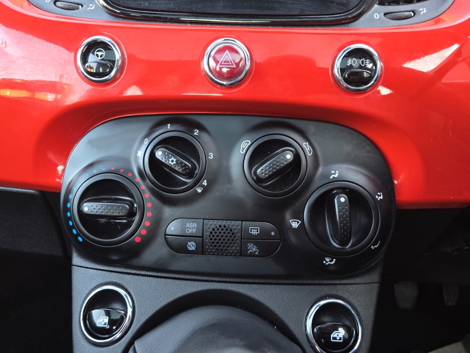 Used Fiat 500 2023 for sale - 77960004: Photo 46