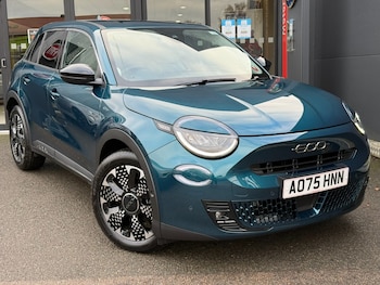 Used Fiat 600 2025 for sale - 76691552: Photo