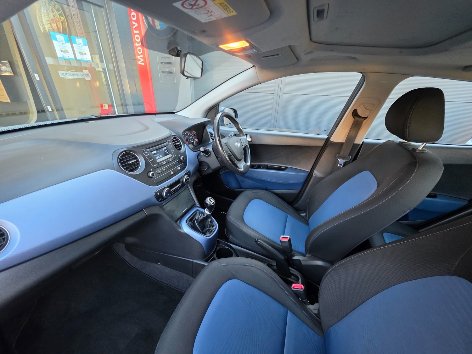 Used Hyundai i10 2015 for sale - 77726046: Photo 24