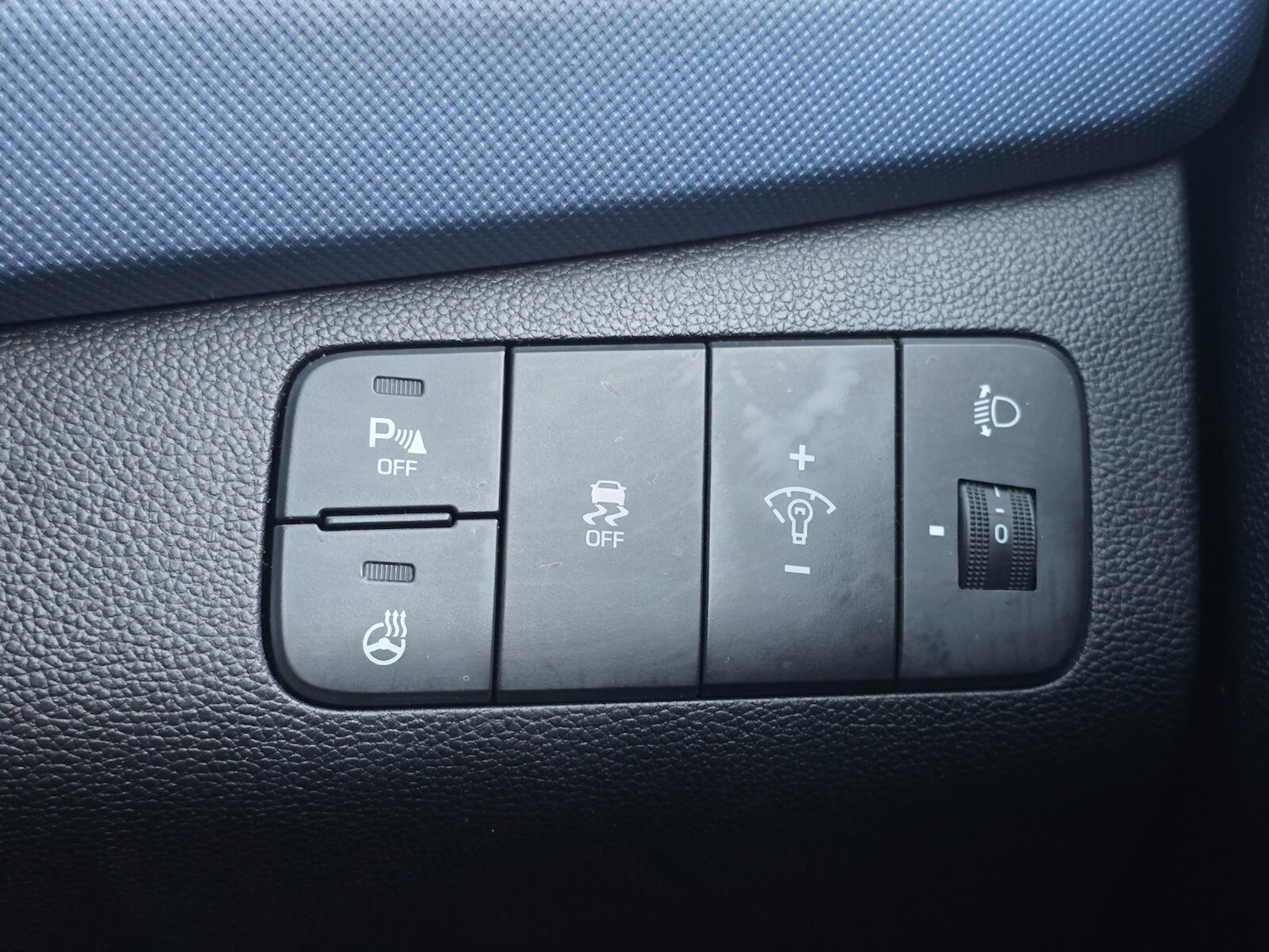 Used Hyundai i10 2015 for sale - 77726046: Photo 37