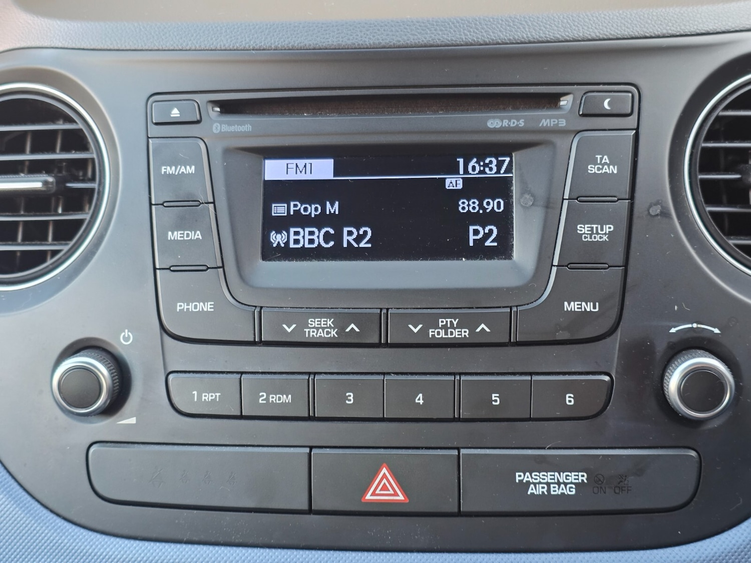 Used Hyundai i10 2015 for sale - 77726046: Photo 39