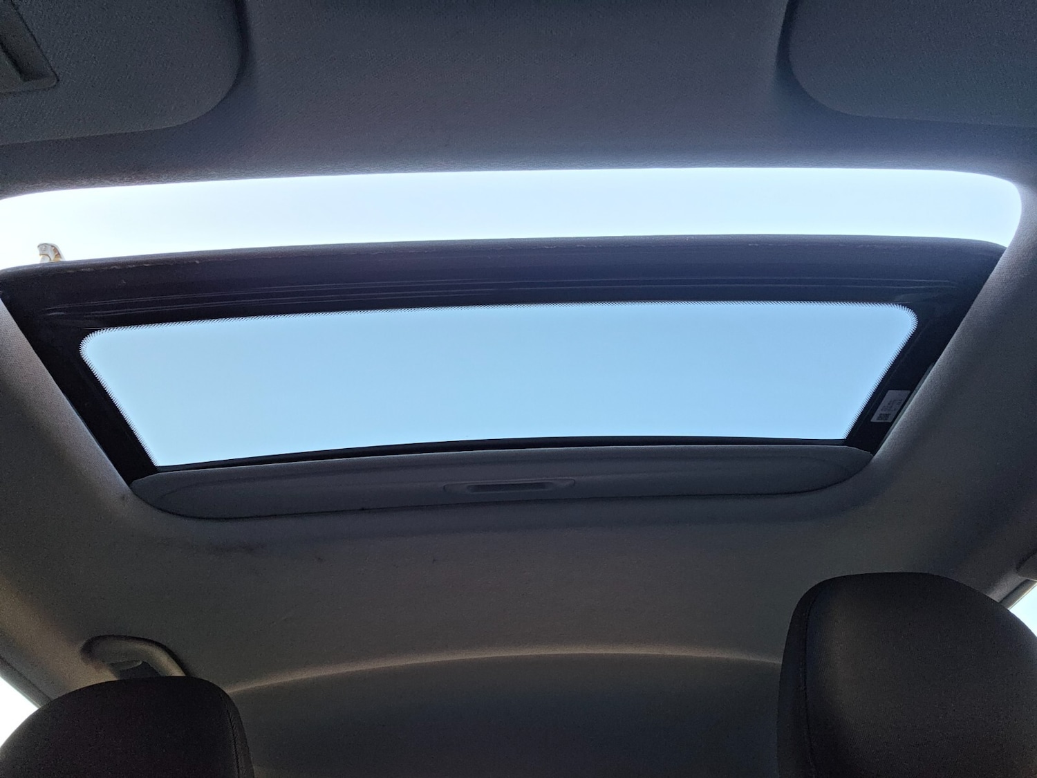 Used Hyundai i10 2015 for sale - 77726046: Photo 55