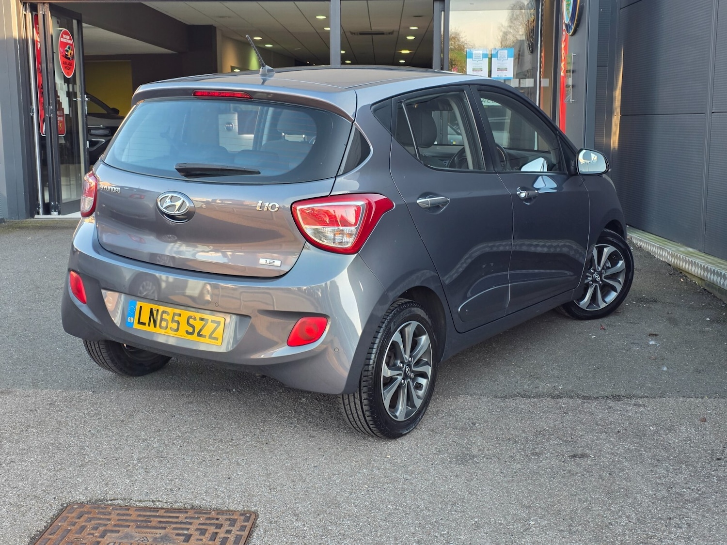 Used Hyundai i10 2015 for sale - 77726046: Photo 7