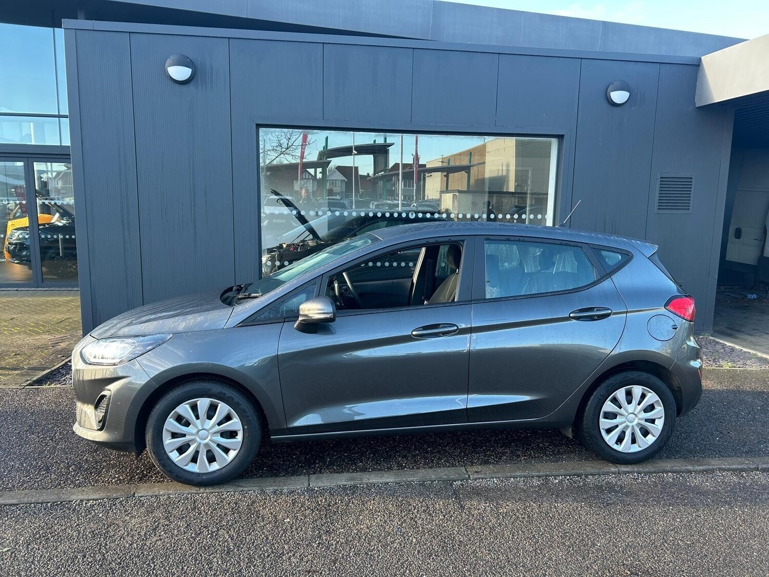 Used Ford Fiesta 2023 for sale - 77442637: Photo 6