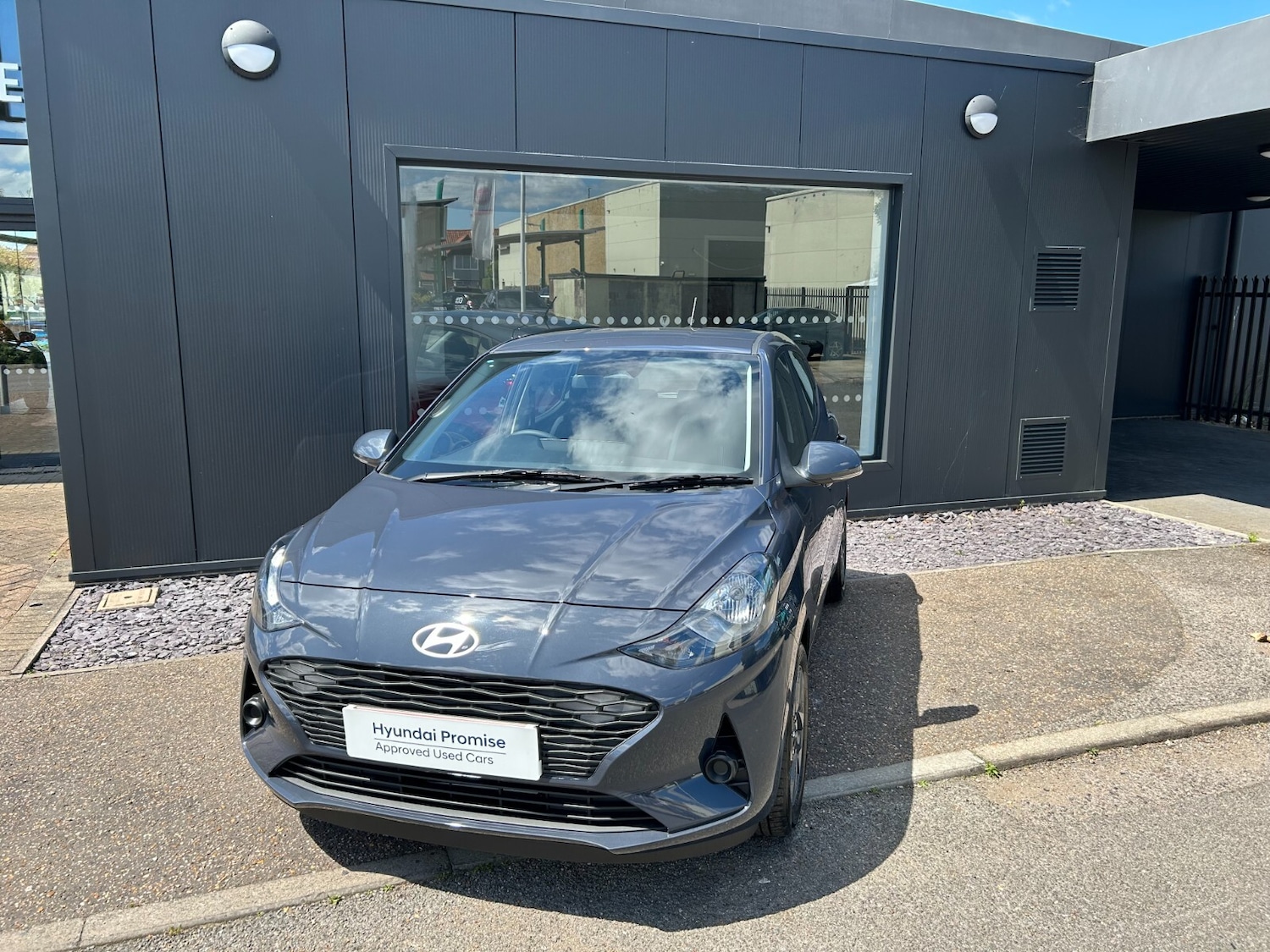 Used Hyundai i10 2025 for sale - 76869921: Photo 4