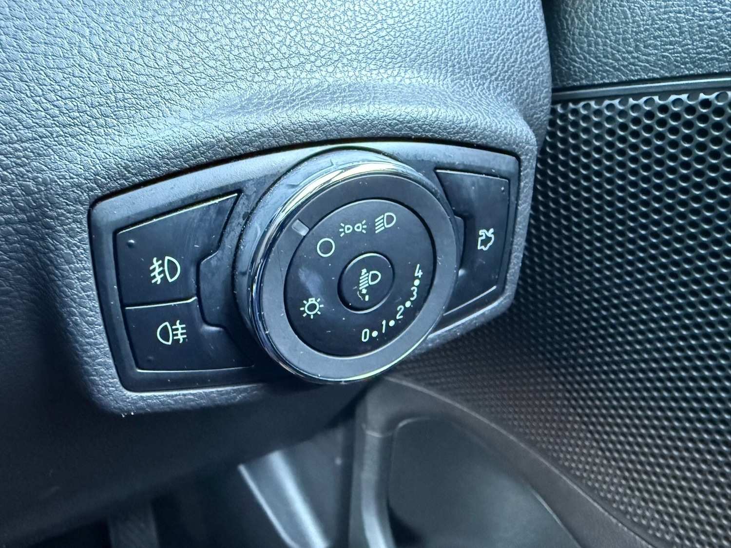 Used Ford Ka+ 2018 for sale - 76717381: Photo 7