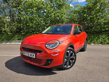 Used Fiat 600 2024 for sale - 76575071: Photo