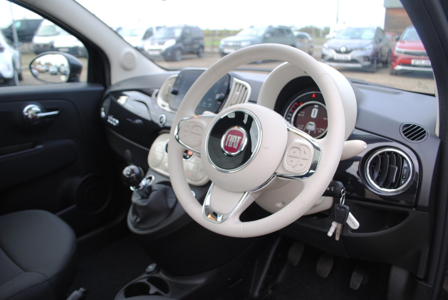Used Fiat 500 2024 for sale - 76788375: Photo 2