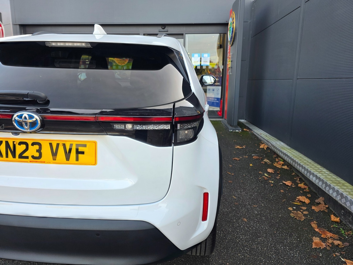 Used Toyota Yaris Cross 2023 for sale - 76587090: Photo 12