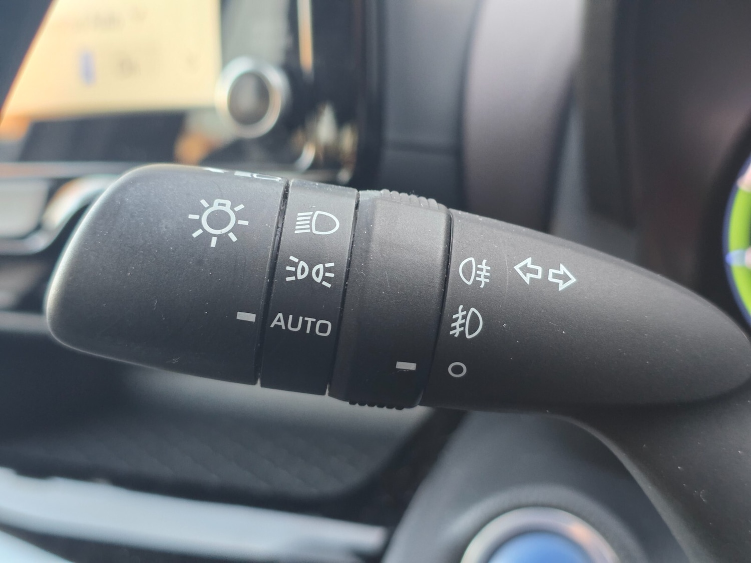 Used Toyota Yaris Cross 2023 for sale - 76587090: Photo 55