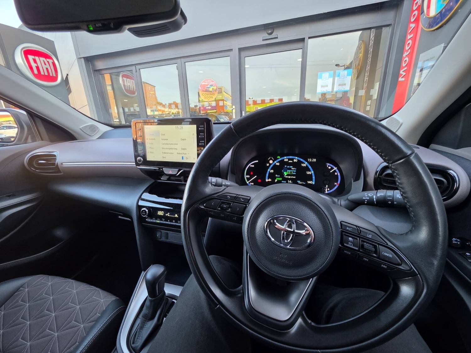 Used Toyota Yaris Cross 2023 for sale - 76587090: Photo 57