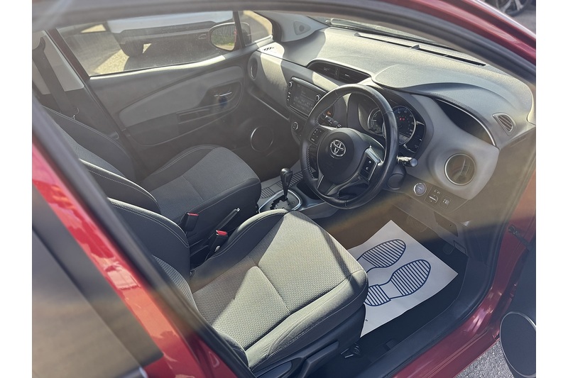 Used Toyota Yaris 2015 for sale - 76287985: Photo 17