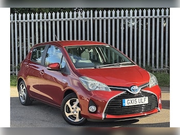 Used Toyota Yaris 2015 for sale - 76287985: Photo
