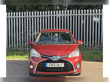 Used Toyota Yaris 2015 for sale - 76287985: Photo