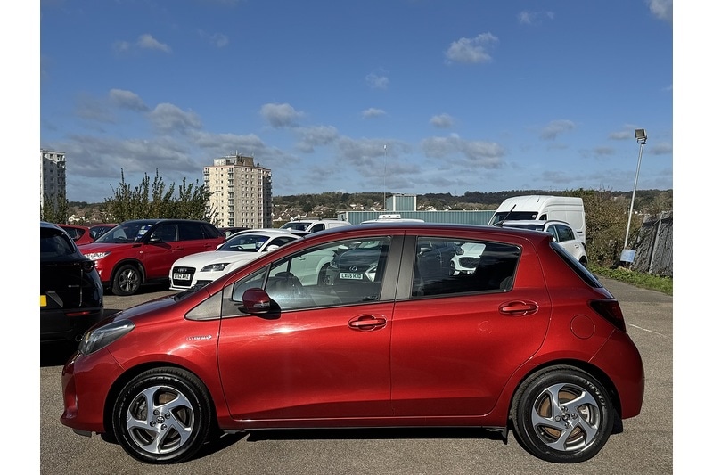 Used Toyota Yaris 2015 for sale - 76287985: Photo 9