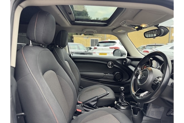 Used MINI Hatch 2019 for sale - 76181999: Photo 22