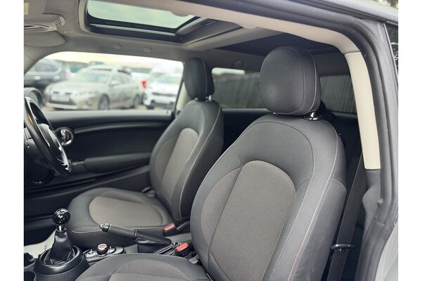 Used MINI Hatch 2019 for sale - 76181999: Photo 25