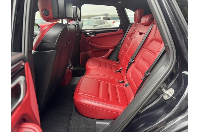 Used Porsche Macan 2014 for sale - 76256823: Photo 30
